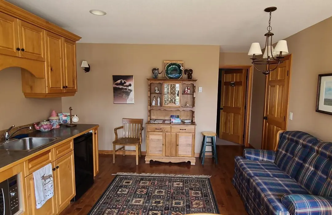 The Poplar Inn-1